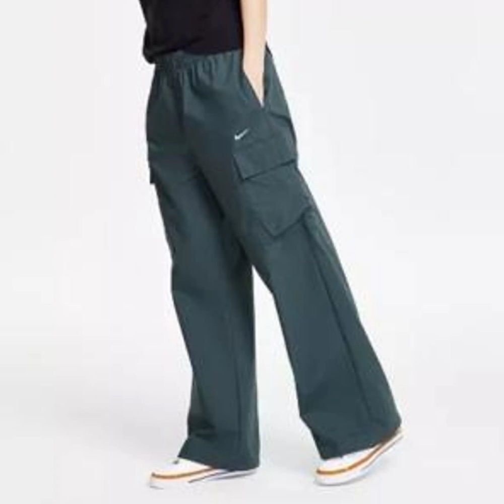 Nike Sportswear Everything Wovens Mid-Rise Cargo Pants Green XS NEW